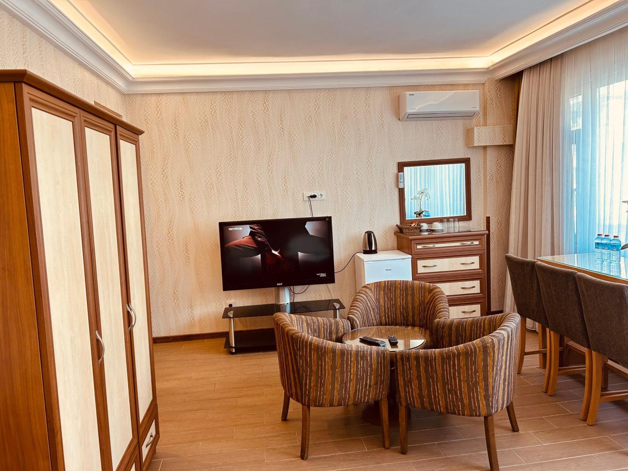 Lily Rooms Istanbul Exterior photo