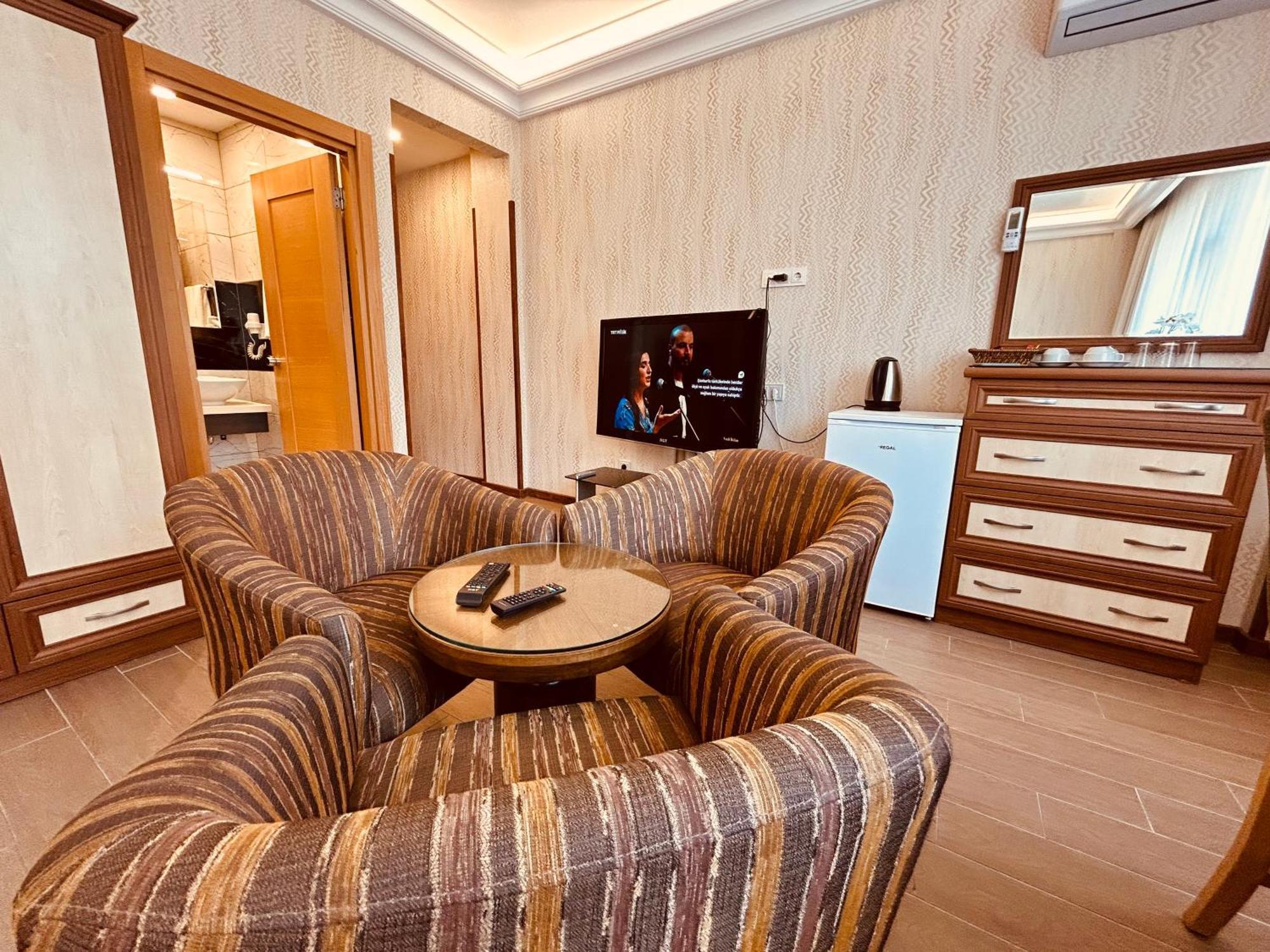Lily Rooms Istanbul Exterior photo