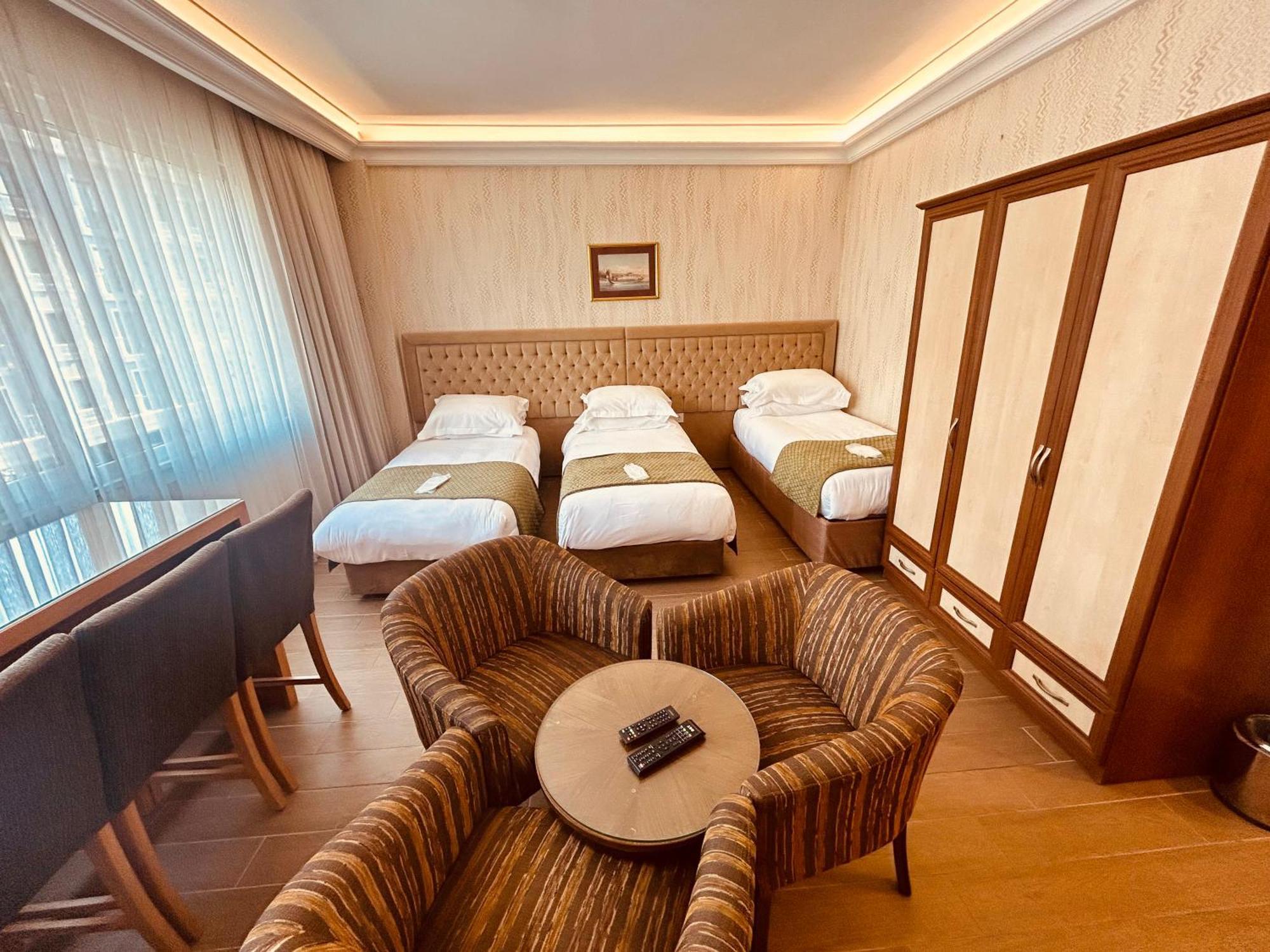Lily Rooms Istanbul Exterior photo