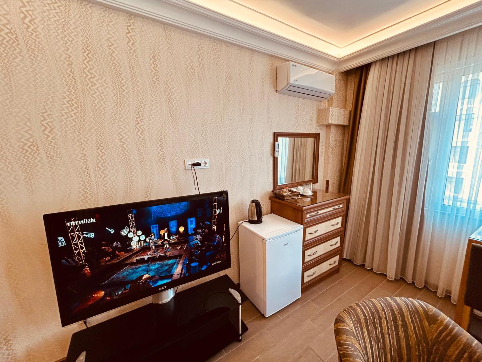 Lily Rooms Istanbul Exterior photo