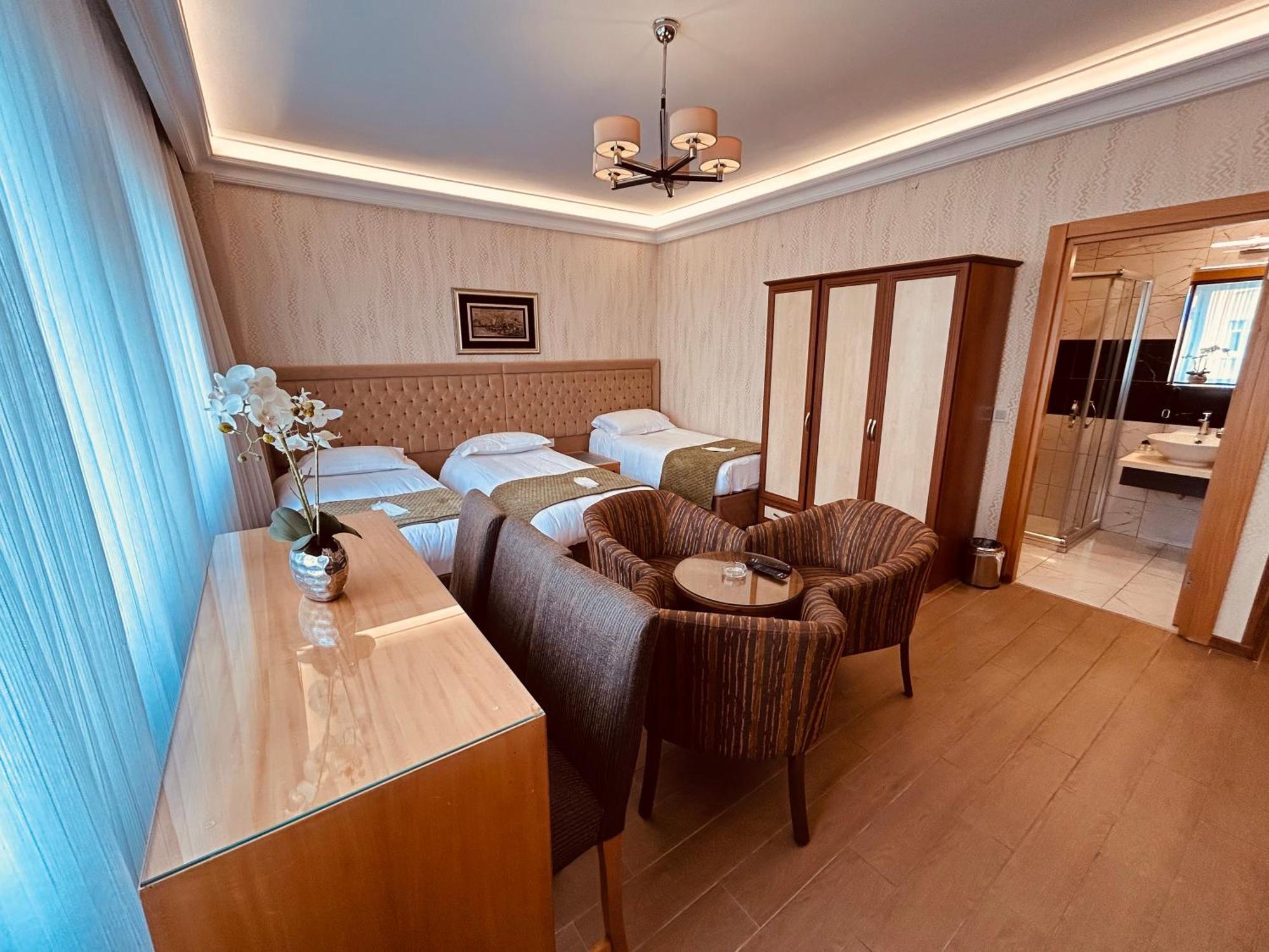 Lily Rooms Istanbul Exterior photo