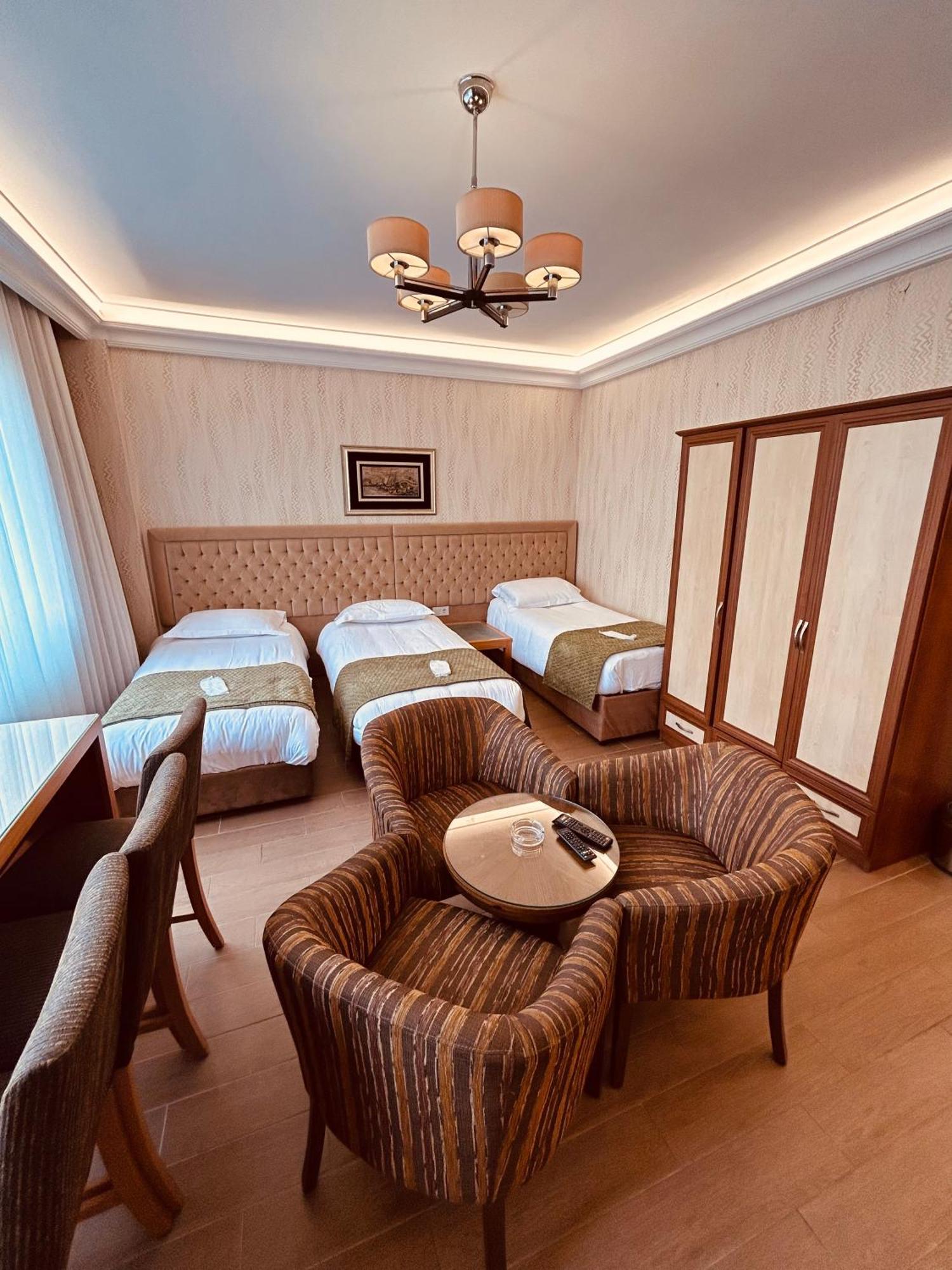 Lily Rooms Istanbul Exterior photo